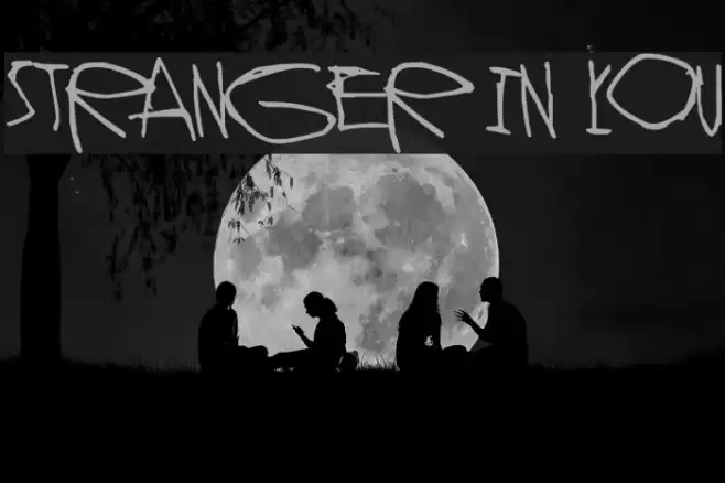 Stranger In You Font examples