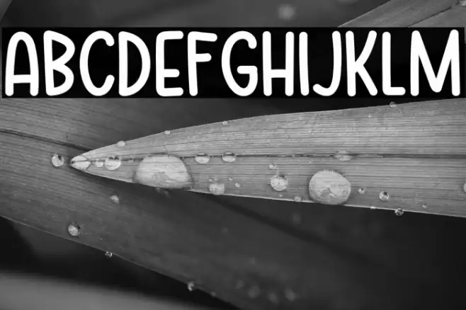 Strawberry Days Font examples