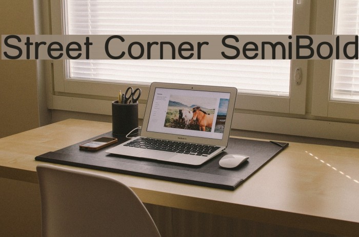 Street Corner SemiBold Font examples