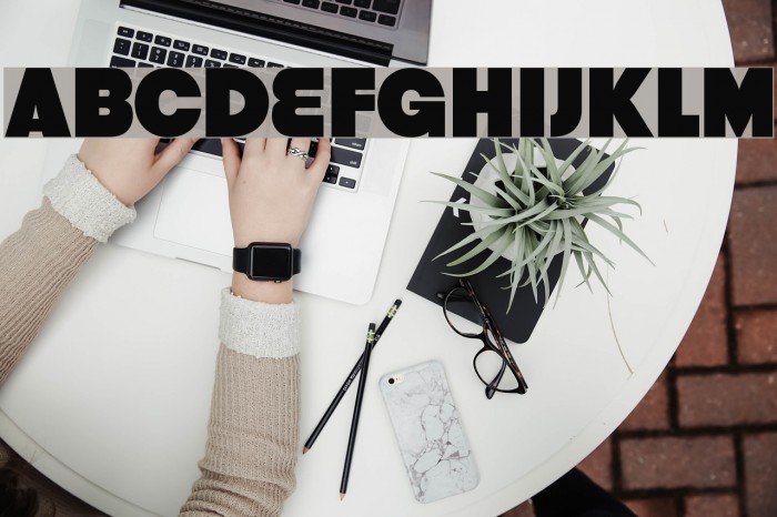 Strenuous Font examples