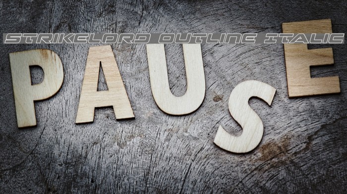 Strikelord Outline Italic Example 3