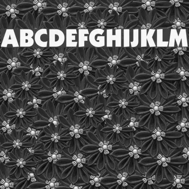 Strippenzieher Ultra Font examples