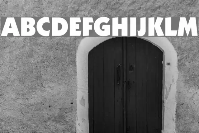 Strippenzieher Ultra Font examples