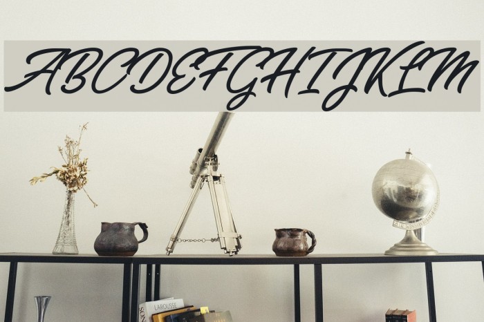 Sugar Kisses Personal Use Regular Font examples