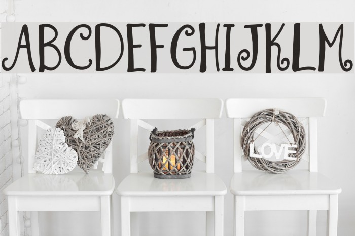 Summer Swirl Demo Font examples