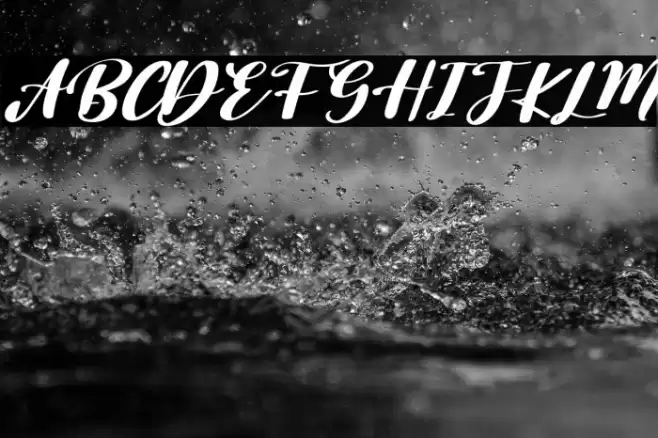 Sunnday Italic Font examples