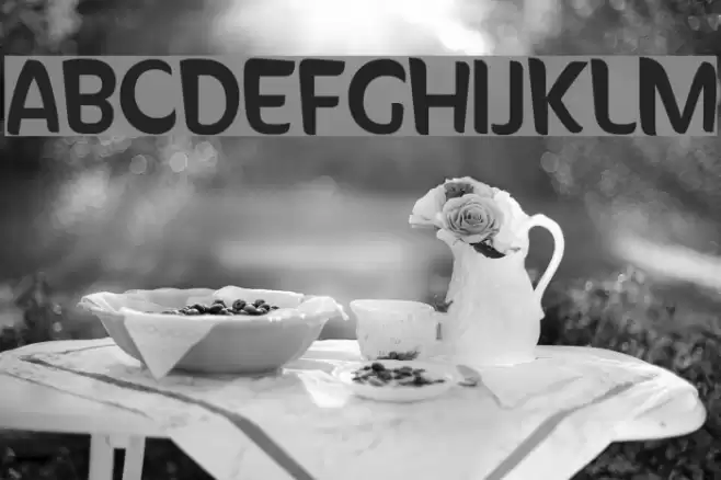 SunnySide Font examples