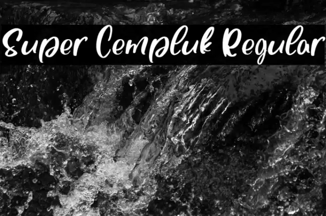 Super Cempluk Regular Font examples
