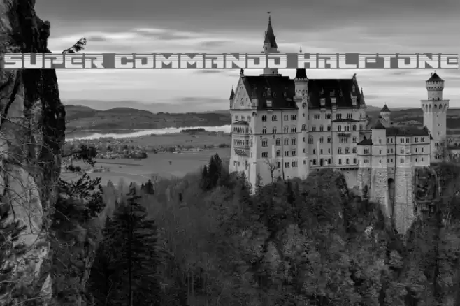 Super Commando Halftone Font examples