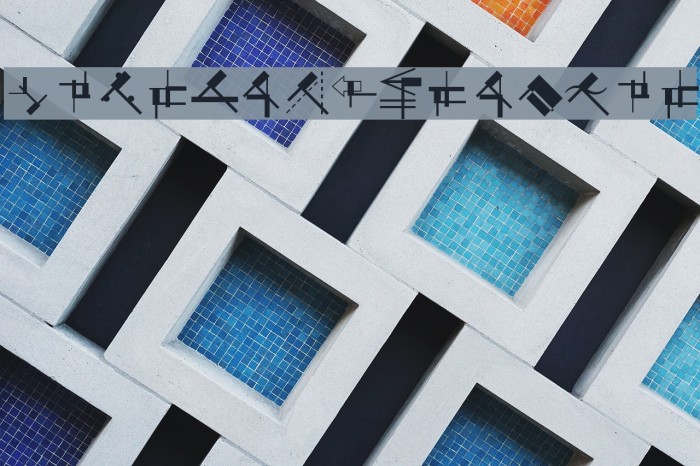 SuprematismFour Font examples