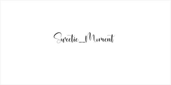Sweetie__Moment Logo