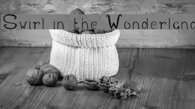 Swirl in the Wonderland Font examples