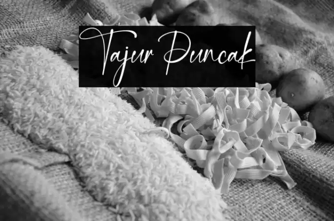 Tajur Puncak Font examples