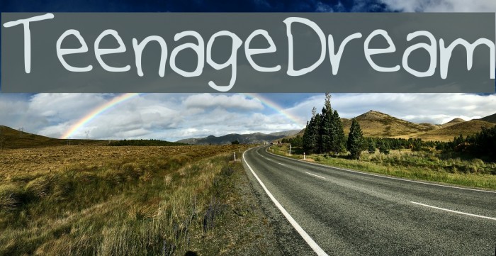 TeenageDream Font examples