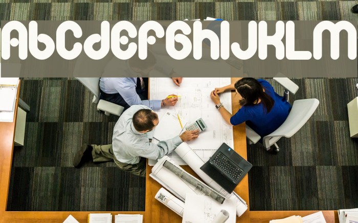 Tesh Font examples