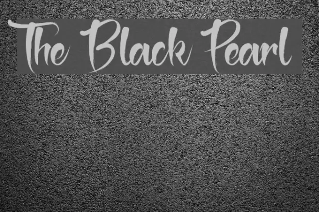The Black Pearl Font examples