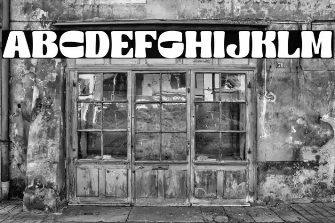 The Rufly - Demo Font Regular Font examples