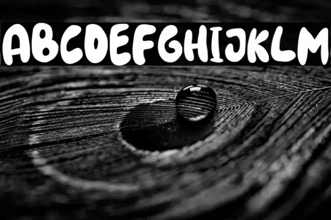 The Scratches Regular Font examples