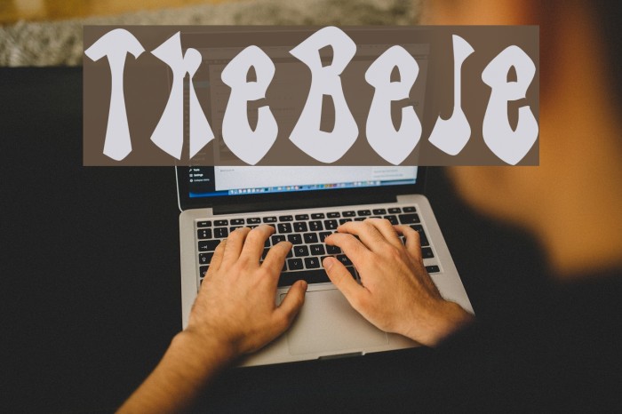 TheBlueJoker Font examples