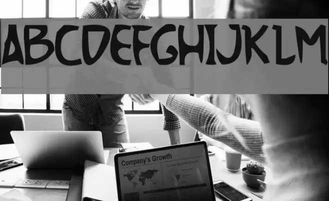 TheMoment Font examples
