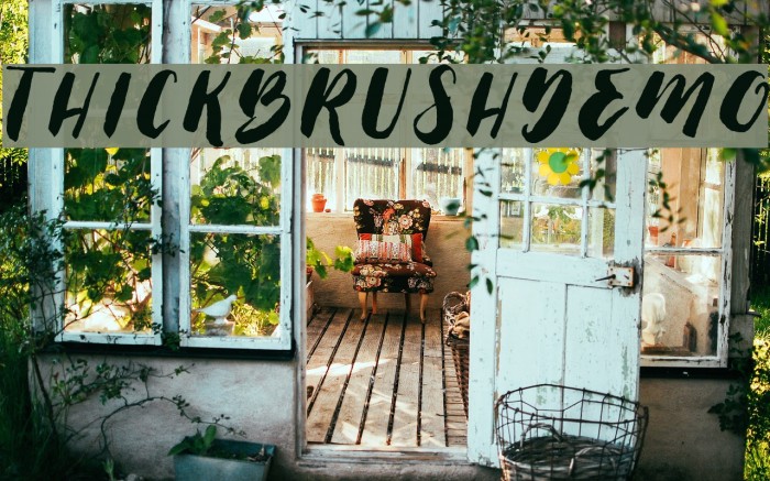 ThickBrushDemo Font examples