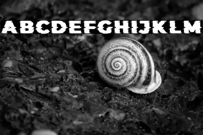 ThoseGlitch-Regular Font examples