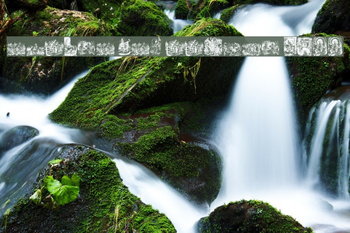 Through the Looking Glass2 Font examples
