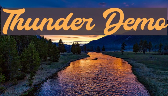 Thunder Demo Font examples