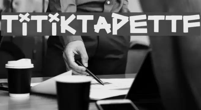 TitikTapettf Font examples
