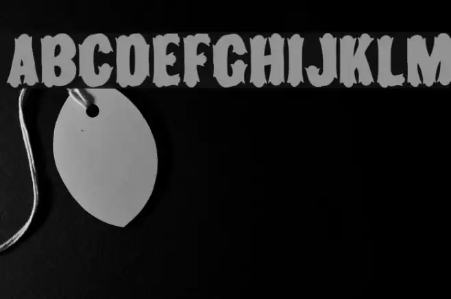 Toscanienne-Bold Font examples