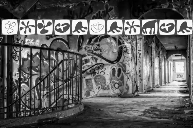 TotalFloral Font examples