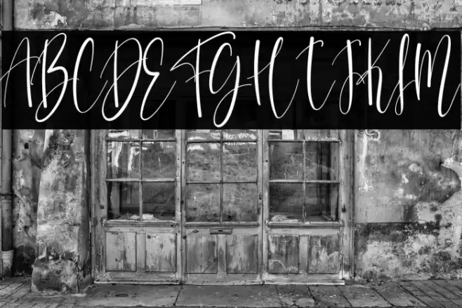 Tough Girl Schriftart examples