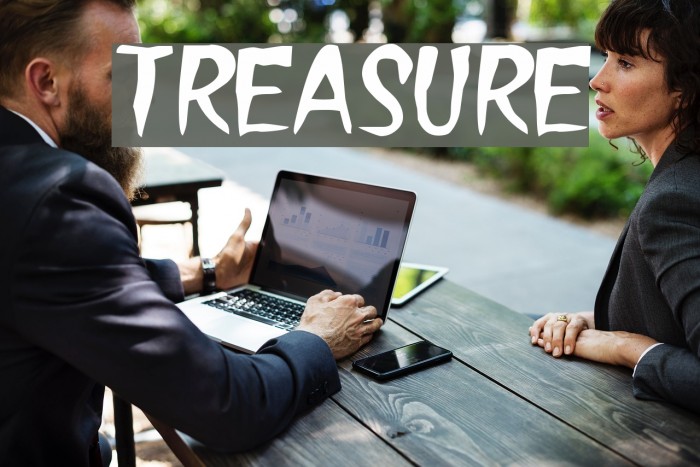 Treasure फ़ॉन्ट examples