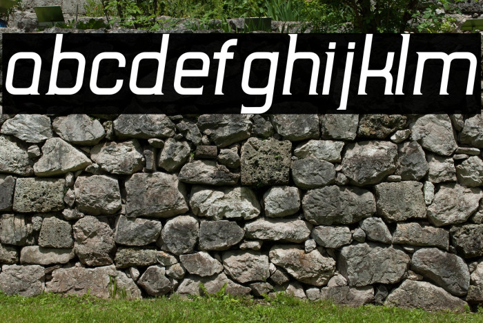 TripSerifCE Italic Example 3