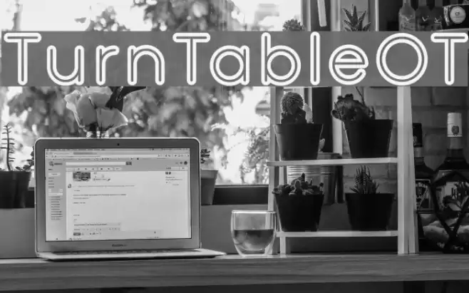 TurnTableOT Font examples