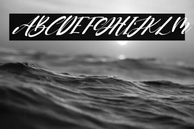 Two Queen Italic Font examples