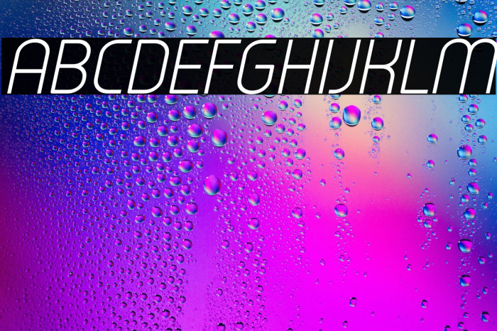 Typo Oval Light Demo Italic Example 2