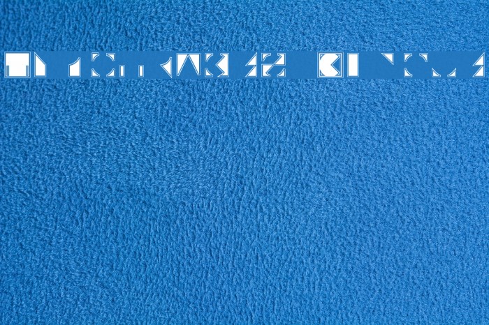 Typotraces-Cinque Font examples