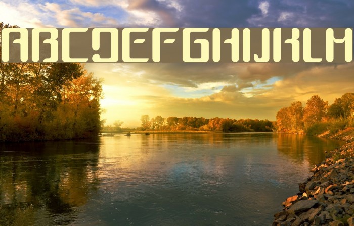 Unica Regular Font examples
