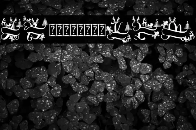 Unique Christmas Monogram Demo फ़ॉन्ट examples