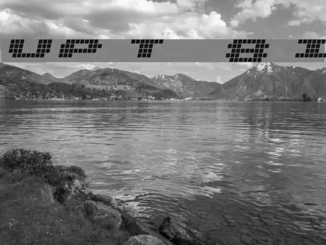 UP Tiny lcd four 8 Italic Polices examples