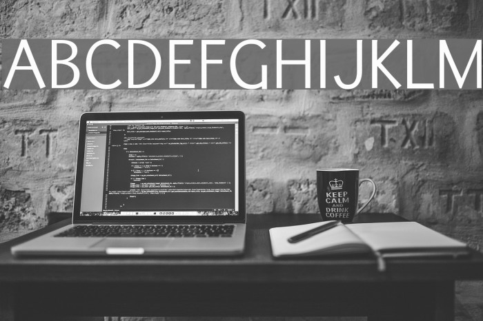 Uqammaq Light Font examples
