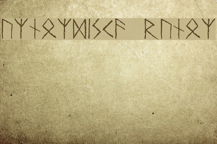 Urnordiska Runor Font examples