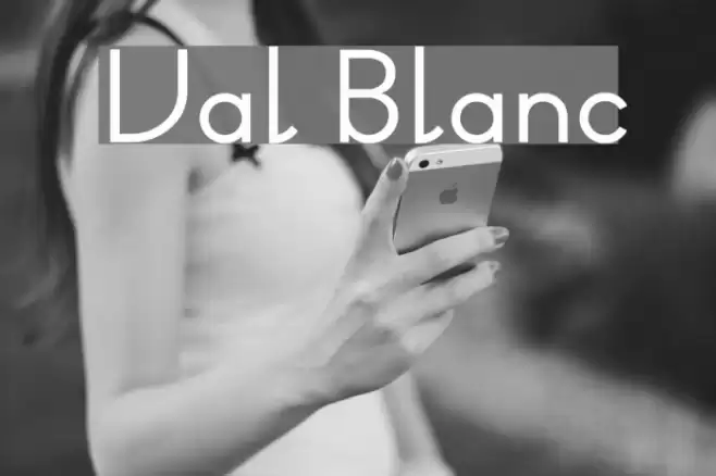 Val Blanc Font examples