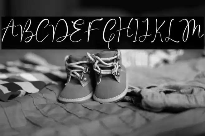 Valentine Moon Font examples