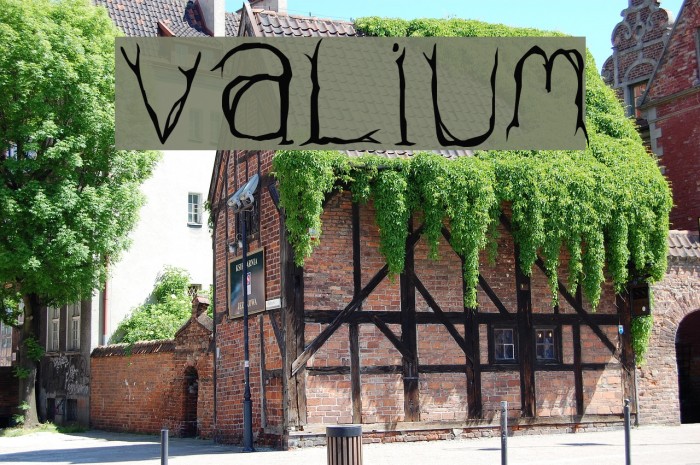Valium Font examples