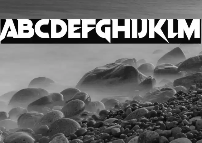 Vampire Wars Font examples