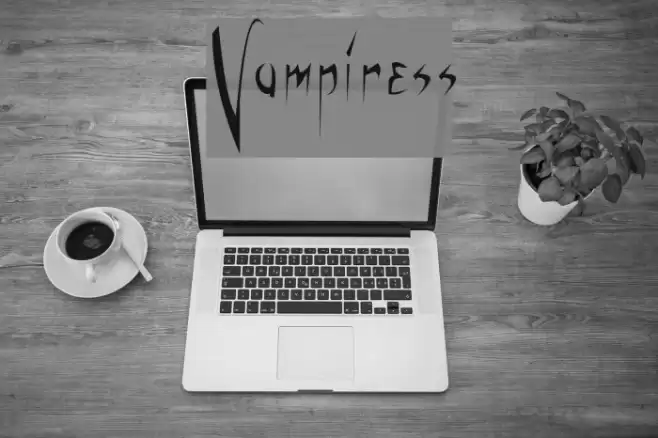 Vampiress Font examples