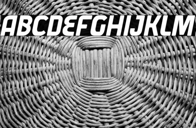 Varane Free Personal Used Font examples