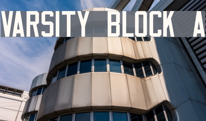 Varsity Block A फ़ॉन्ट examples